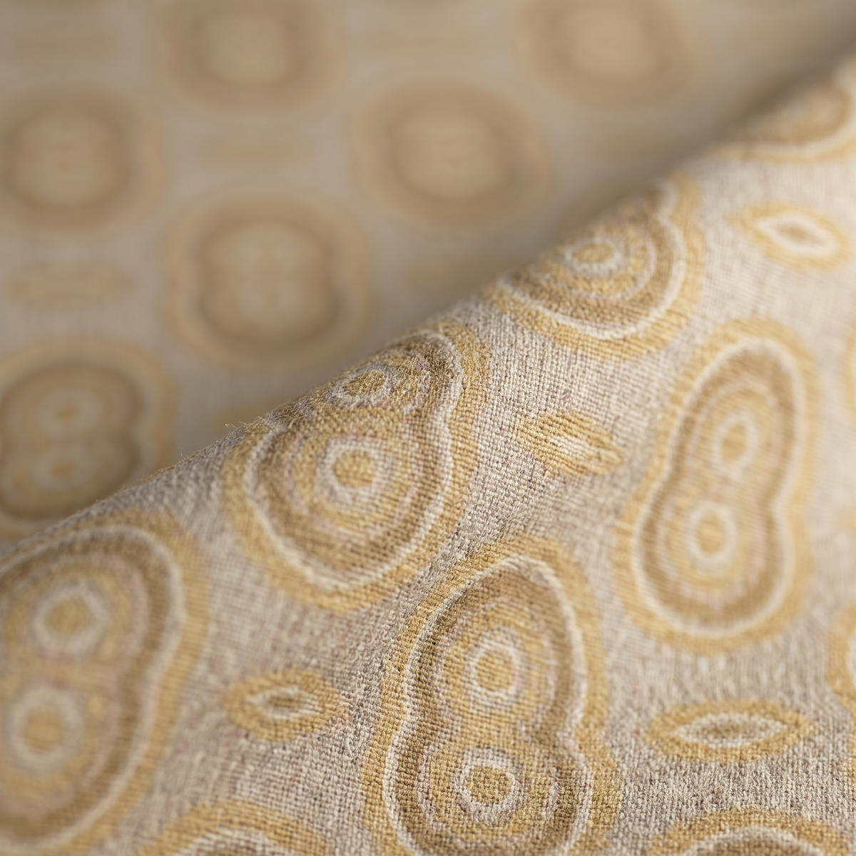 Ύφασμα CAIRO 140 εκ. — ORION CAIRO-44 upholstery fabric swatch – color and texture
