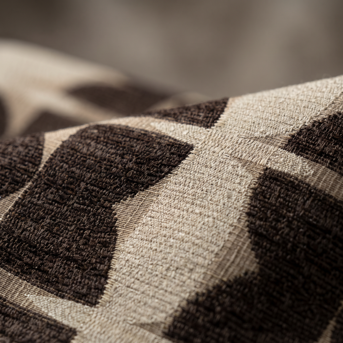 Ύφασμα LIMOGUES 140 εκ. — ORION LIMOGUES-16 upholstery fabric swatch – color and texture