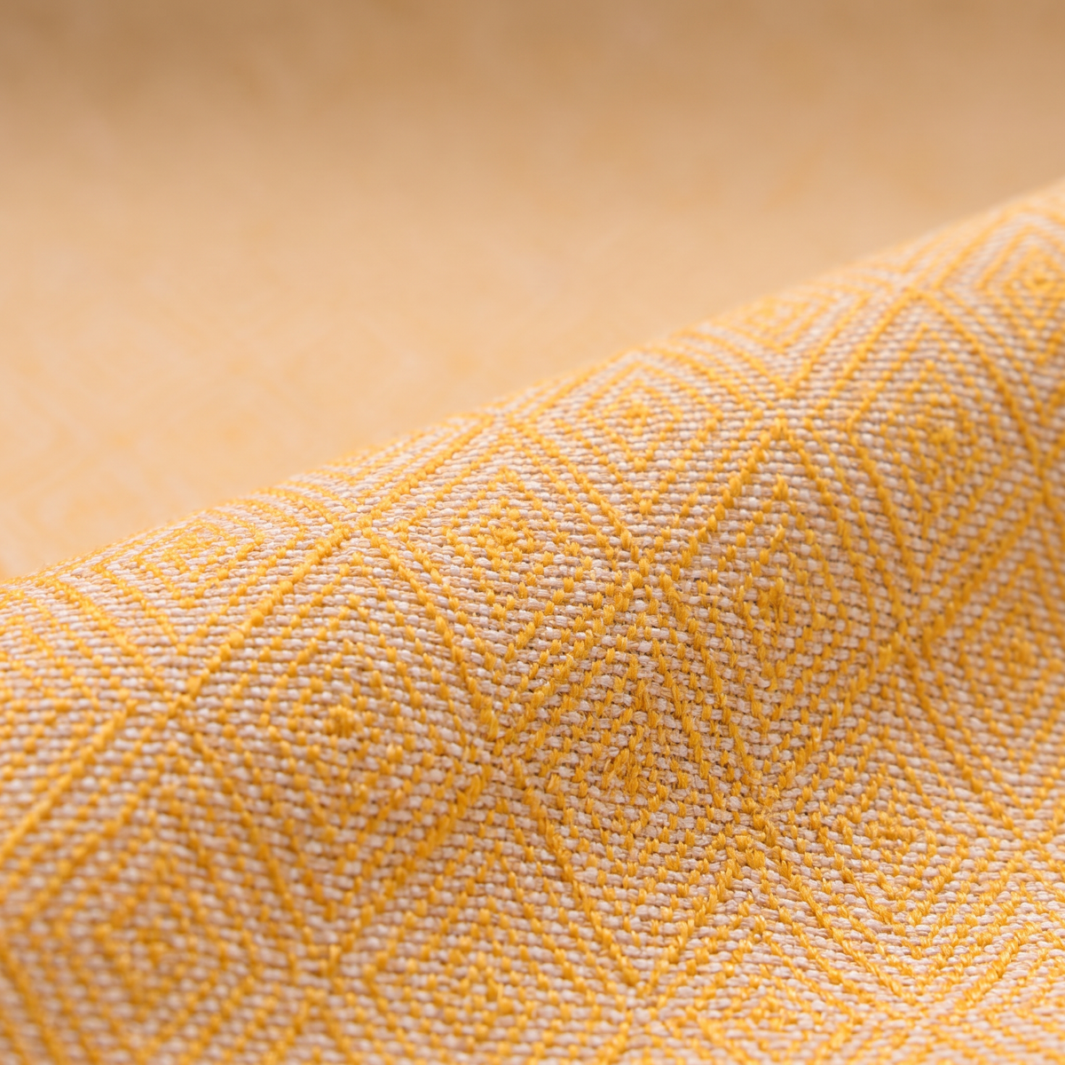 Ύφασμα RIKO 150 εκ. — ORION RIKO-32 upholstery fabric swatch – color and texture