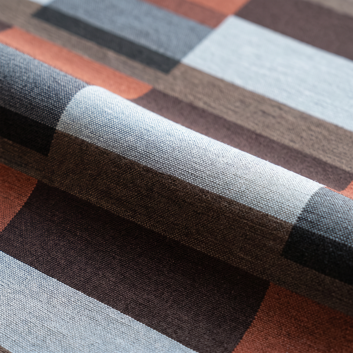 Ύφασμα RIO 140 εκ. — ORION RIO-13 upholstery fabric swatch – color and texture