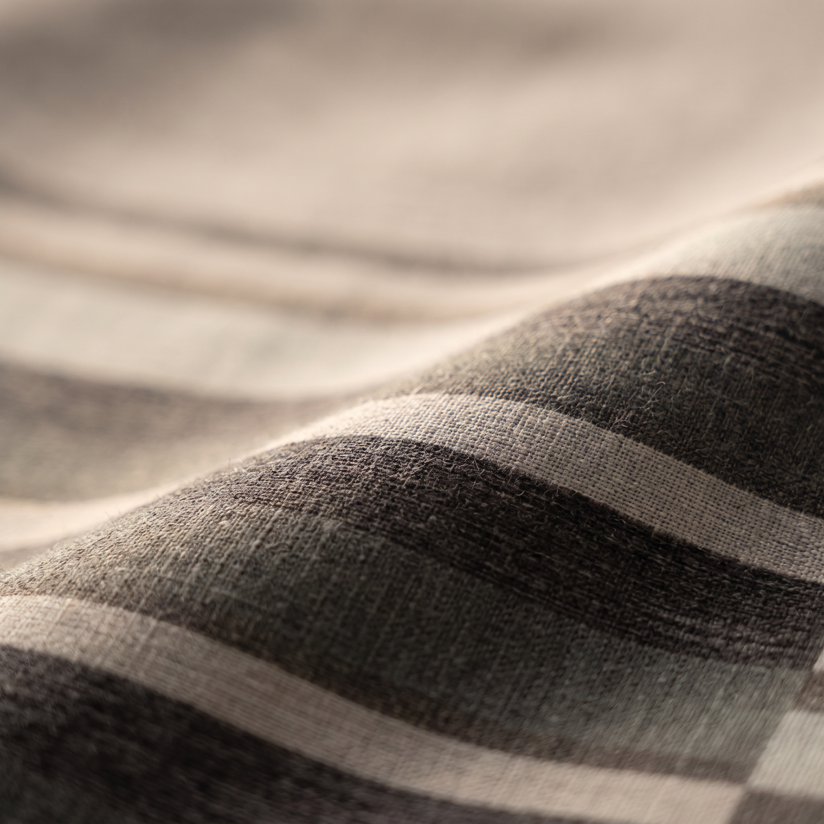 Ύφασμα RIO 140 εκ. — ORION RIO-15 upholstery fabric swatch – color and texture
