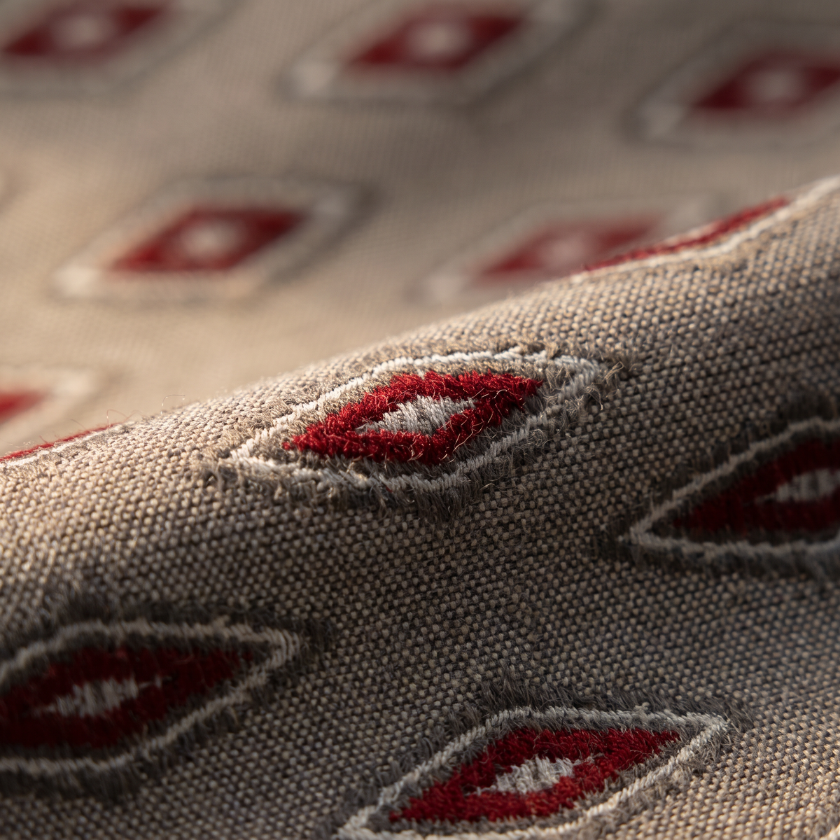 Ύφασμα VENEZIA 140 εκ. — ORION VENEZIA-14 upholstery fabric swatch – color and texture